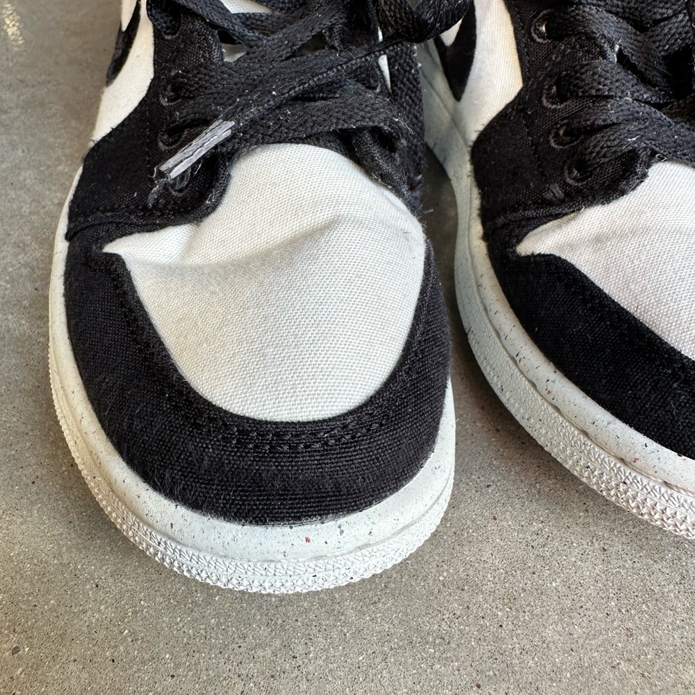 Nike Air Jordan women 1 Mid SE SIZE 6 pre owned white box - Picture 11 of 16